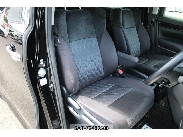 Toyota VELLFIRE 2018-01 335165-13