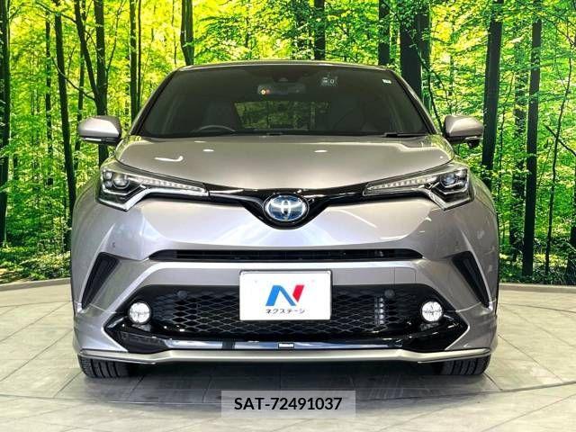 Toyota C-HR 2017-09 389961-14
