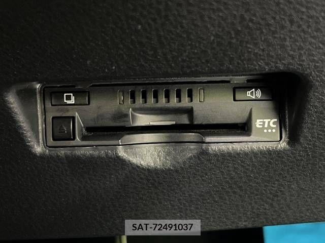 Toyota C-HR 2017-09 389961-4