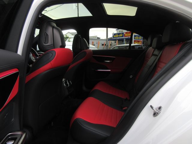 Mercedes Benz C-CLASS 2022-06 15048-16