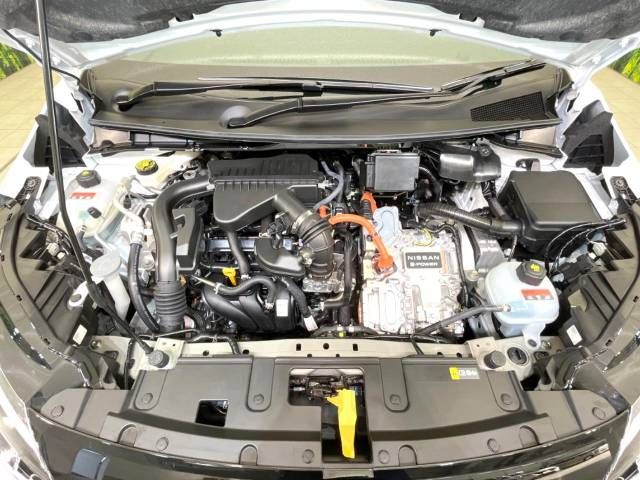 Nissan AURA 2023-06 195344-19