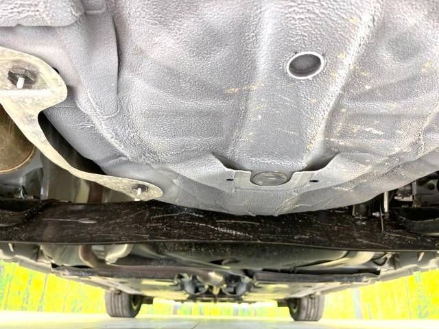 Nissan AURA 2023-06 195344-18
