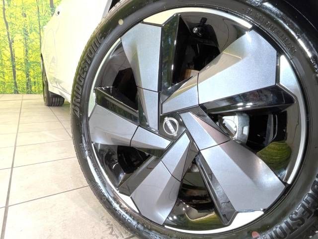 Nissan AURA 2023-06 195344-13