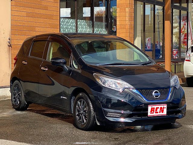 Nissan NOTE 2017-12 20137-6