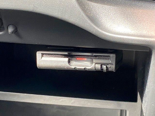 Nissan NOTE 2017-12 20137-16