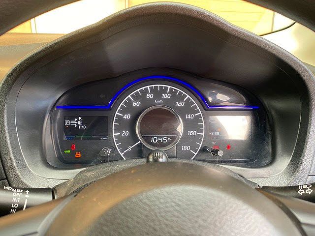Nissan NOTE 2017-12 20137-7