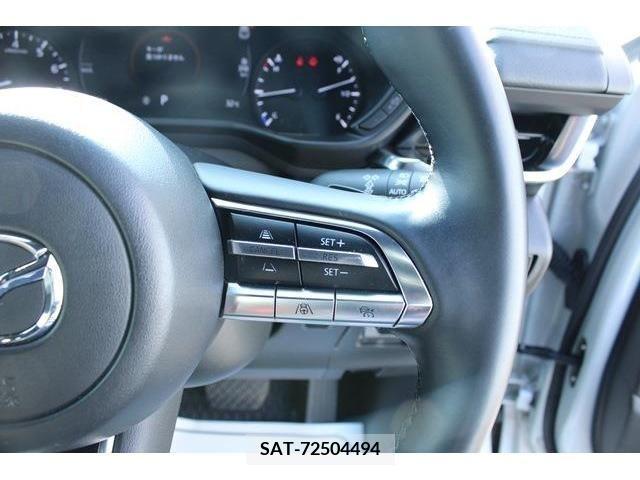 Mazda MX-30 2021-11 302260-11