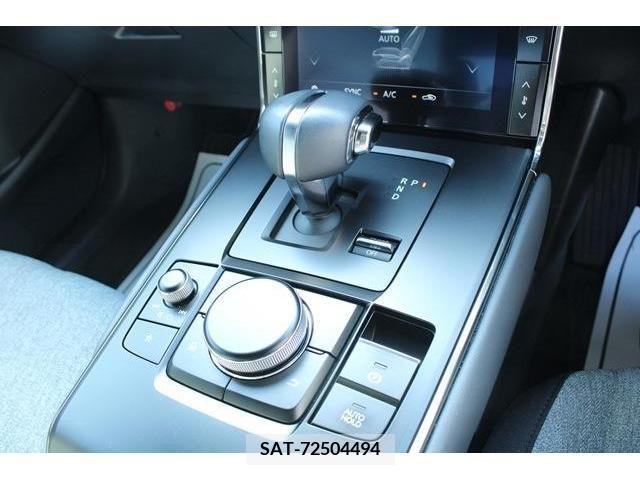 Mazda MX-30 2021-11 302260-17