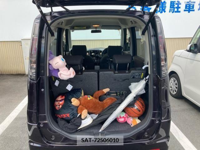 Nissan ROOX 2010-11 393777-2