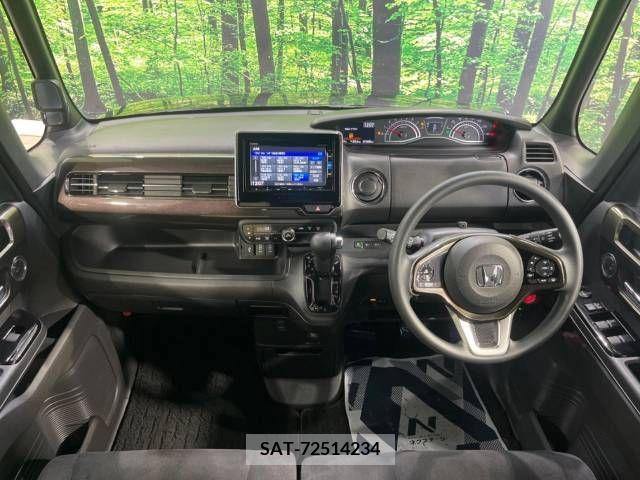 Honda N BOX CUSTOM 2019-07 278899-1