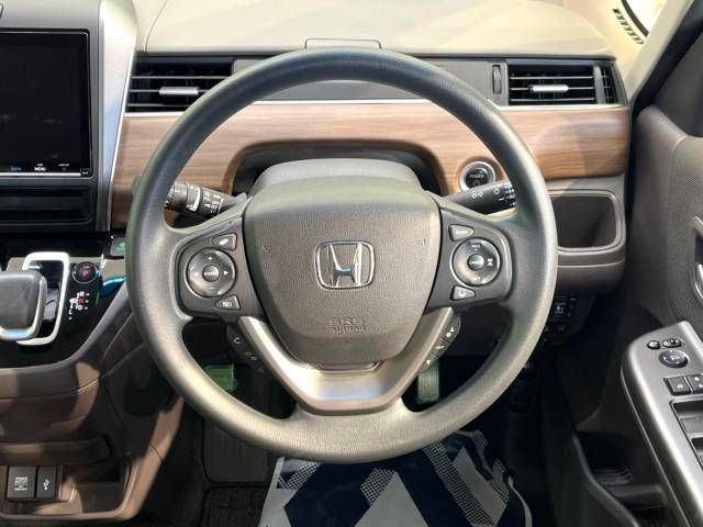Honda FREED HYBRID 2019-12 11839-12