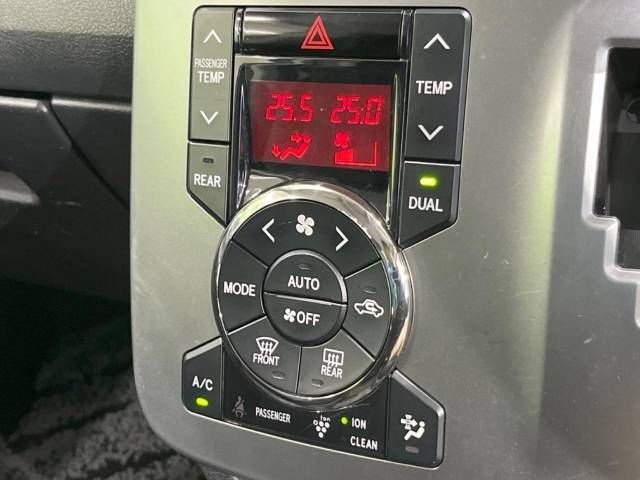 Toyota VOXY 2012-03 185374-7