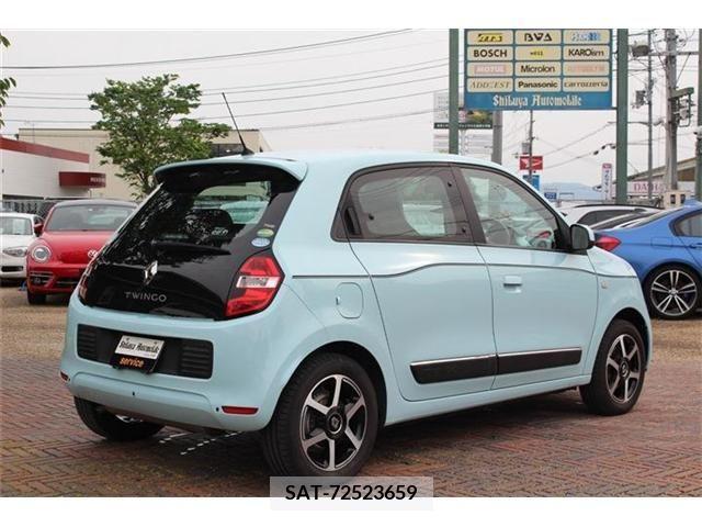 Renault TWINGO 2017-06 284088-2