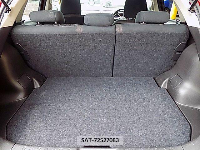 Nissan JUKE 2011-09 320487-21