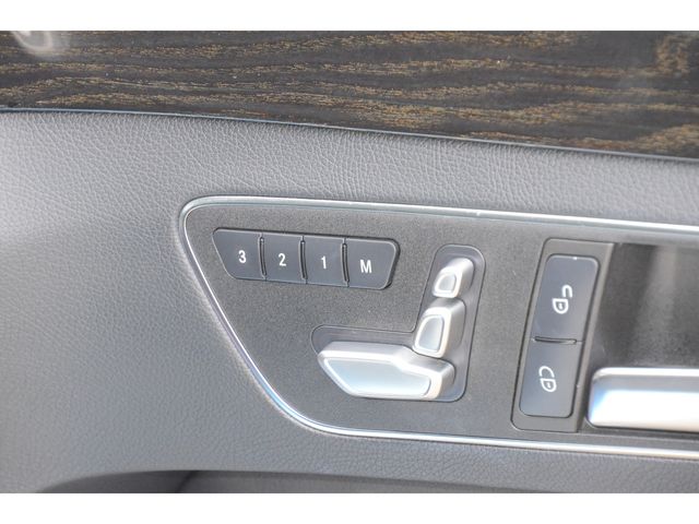 Mercedes Benz E-CLASS 2013-10 654-12