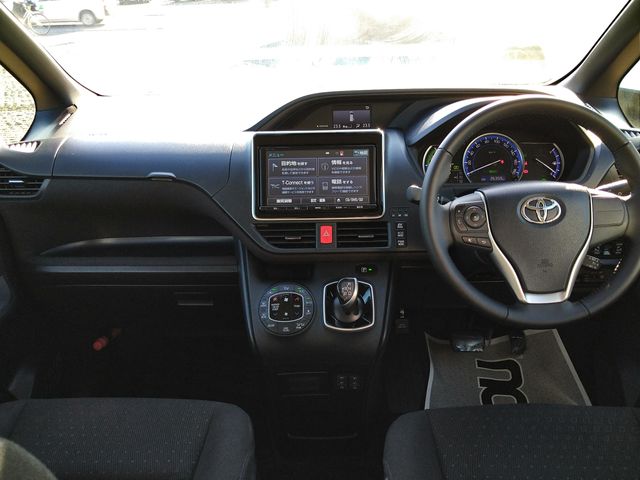 Toyota NOAH HYBRID 2017-01 11454-7