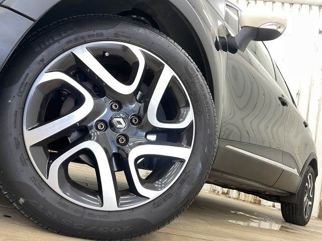 Renault CAPTUR 2014-06 9247-18