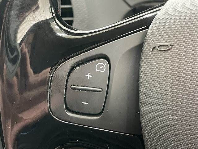 Renault CAPTUR 2014-06 9247-5