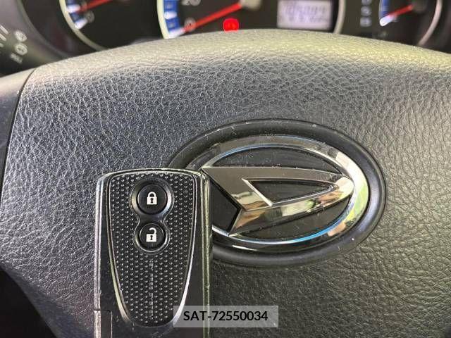 Daihatsu TANTO EXE 2011-08 287606-7