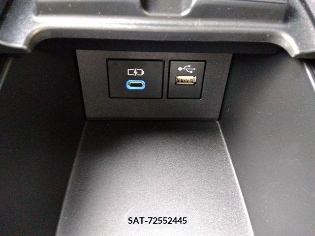Toyota AQUA 2021-12 356151-8