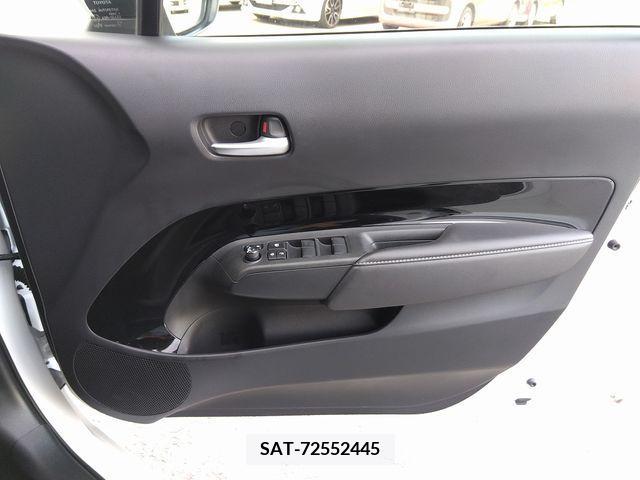Toyota AQUA 2021-12 356151-26