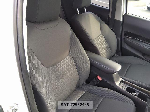 Toyota AQUA 2021-12 356151-17