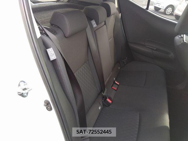 Toyota AQUA 2021-12 356151-18