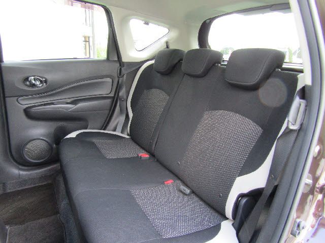 Nissan NOTE 2018-02 18072-18
