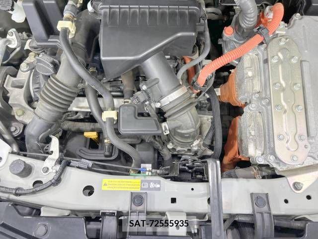 Nissan NOTE 2017-07 305394-18