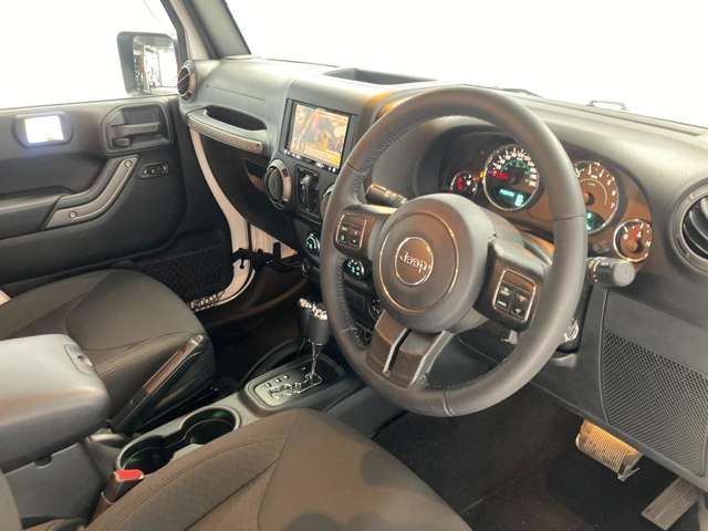 Jeep WRANGLER 2018-09 185415-1