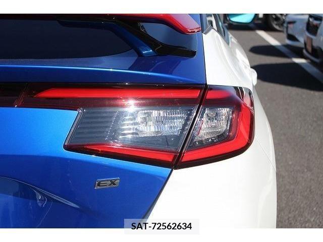 Honda CIVIC 2021-12 224375-11