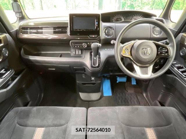 Honda N BOX CUSTOM 2019-01 364712-1