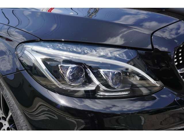 Amg C-CLASS 2018-04 22135-13