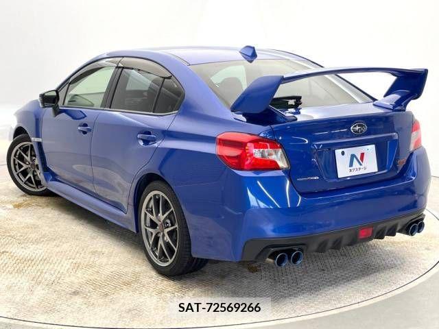 Subaru WRX STI 2015-06 332852-15