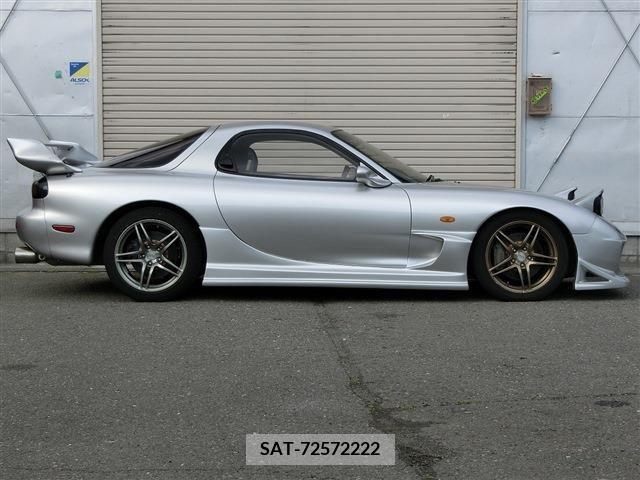 Mazda RX-7 1993-09 283941-2