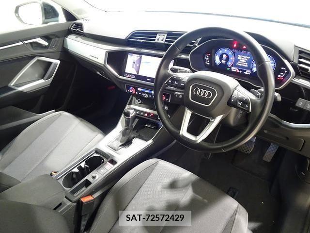 Audi Q3 2020-12 212382-8