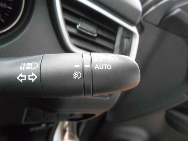 Nissan X-TRAIL 2015-06 7034-16