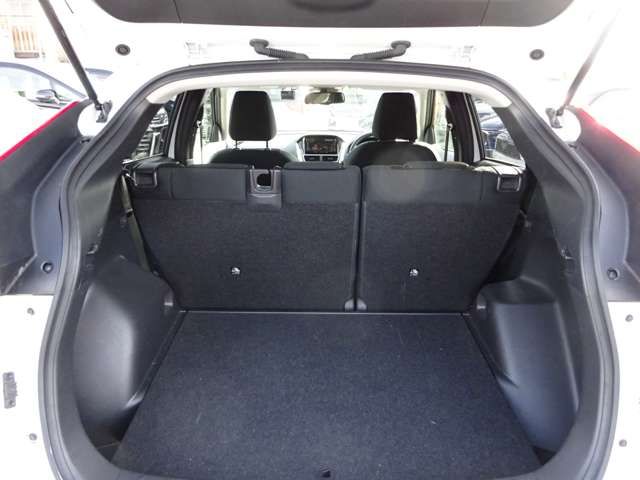 Mitsubishi ECLIPSE CROSS 2018-10 27865-8