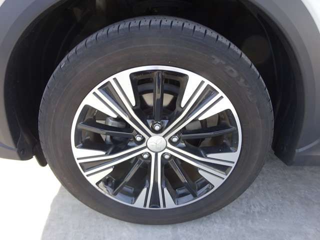 Mitsubishi ECLIPSE CROSS 2018-10 27865-11