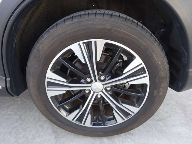 Mitsubishi ECLIPSE CROSS 2018-10 27865-12