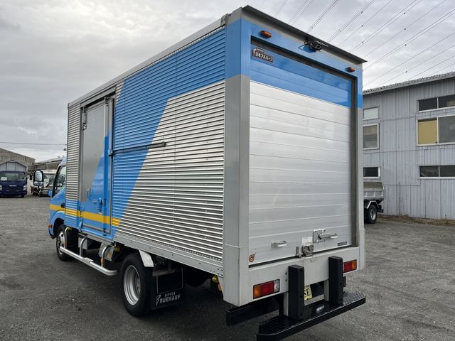 Hino DUTRO 2017-11 28689-3