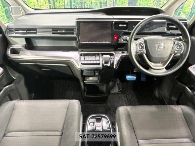Honda e 2021-03 341815-1
