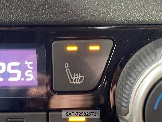 Nissan KICKS 2020-10 339721-6