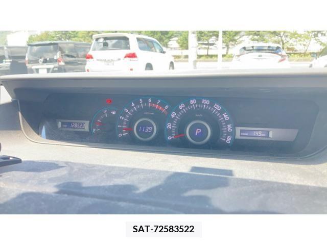 Toyota VOXY 2009-12 395021-17