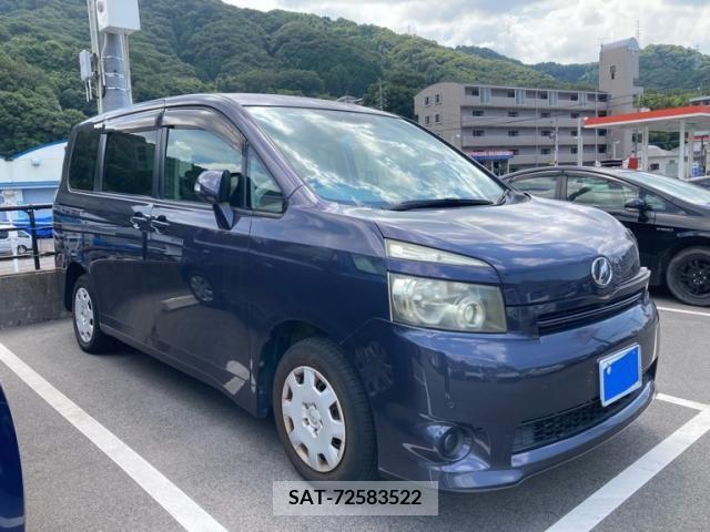 Toyota VOXY 2009-12 395021-1