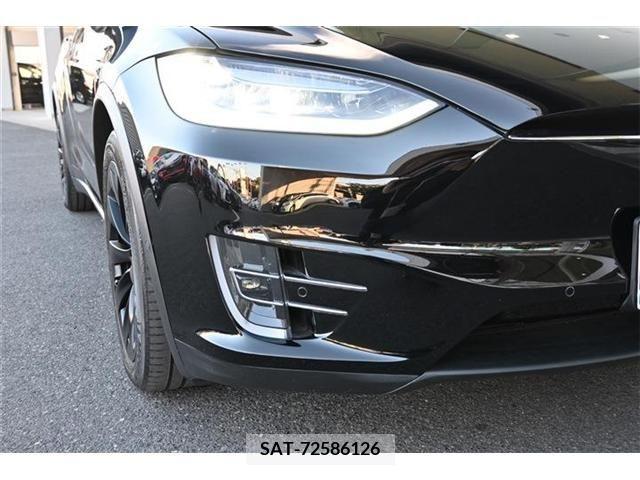 Tesla MODEL X 2019-01 256508-17