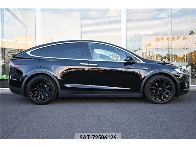 Tesla MODEL X 2019-01 256508-5