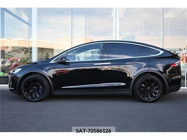 Tesla MODEL X 2019-01 256508-1