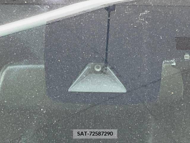 Toyota PRIUS PHV 2017-07 366800-3