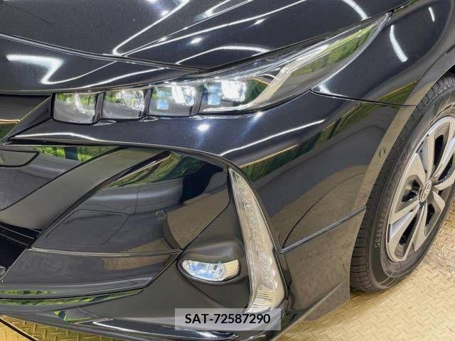 Toyota PRIUS PHV 2017-07 366800-12